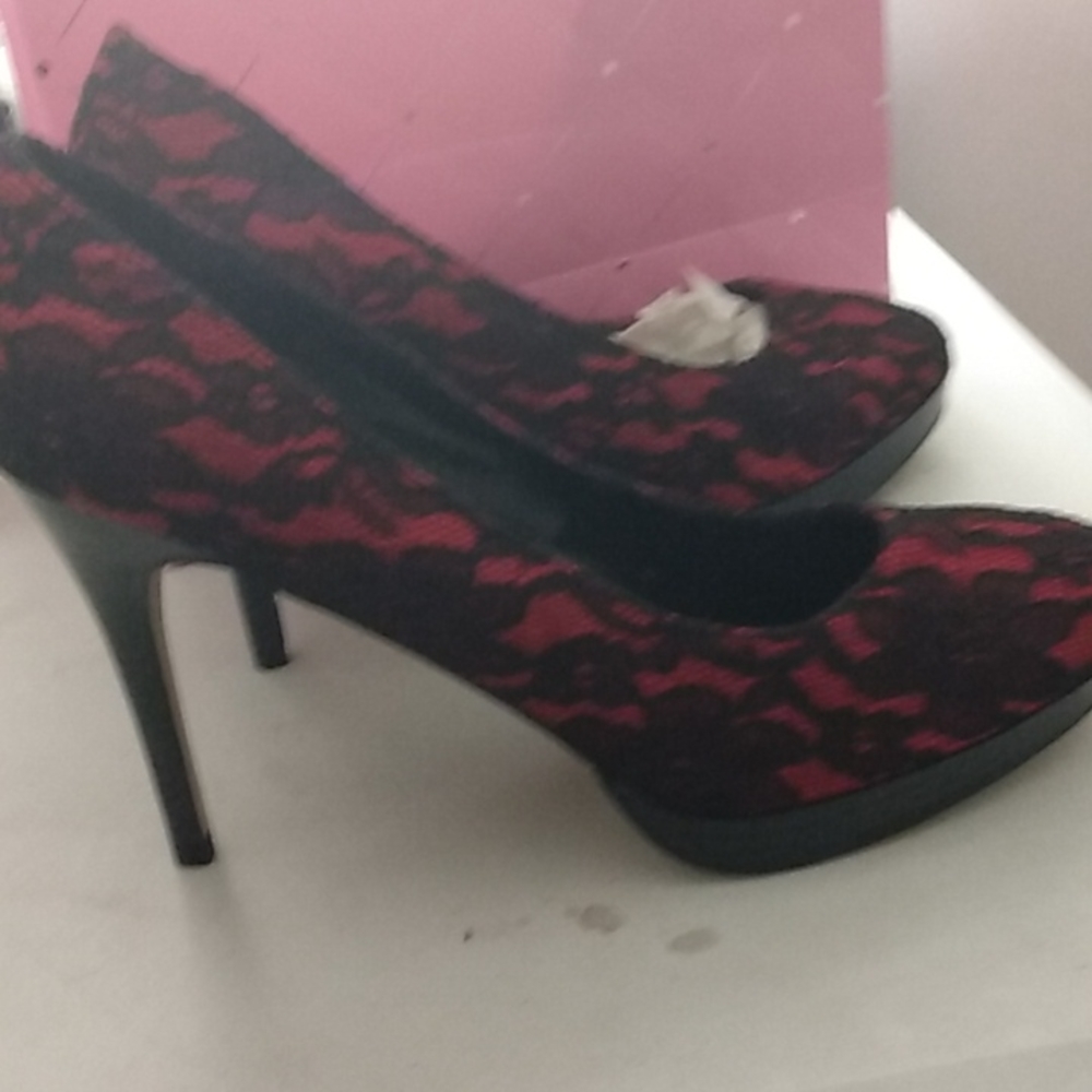 Pleaser Pumps